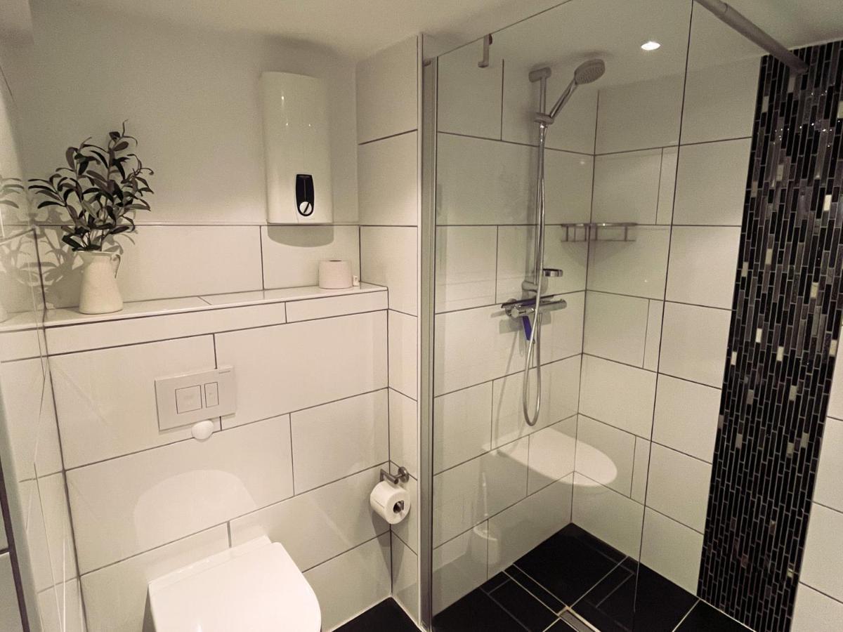 Apartment Hirsch: Wohnung Fuer Die Ganze Familie Mit Disney+ Браунлаге Экстерьер фото