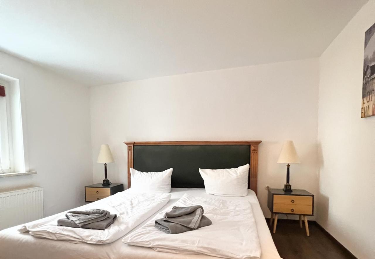 Apartment Hirsch: Wohnung Fuer Die Ganze Familie Mit Disney+ Браунлаге Экстерьер фото