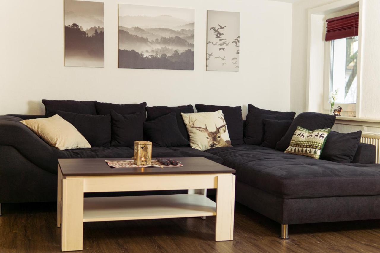 Apartment Hirsch: Wohnung Fuer Die Ganze Familie Mit Disney+ Браунлаге Экстерьер фото